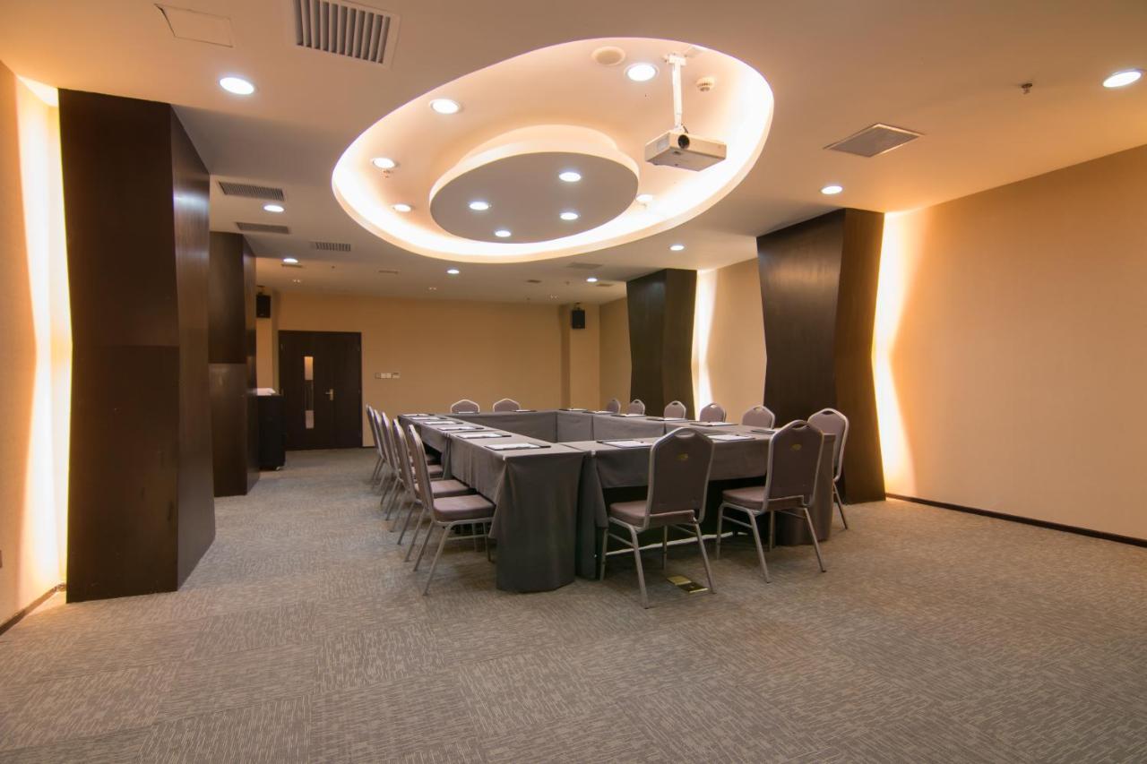 Yitel Premium Hotel เซี่ยงไฮ้ ภายนอก รูปภาพ